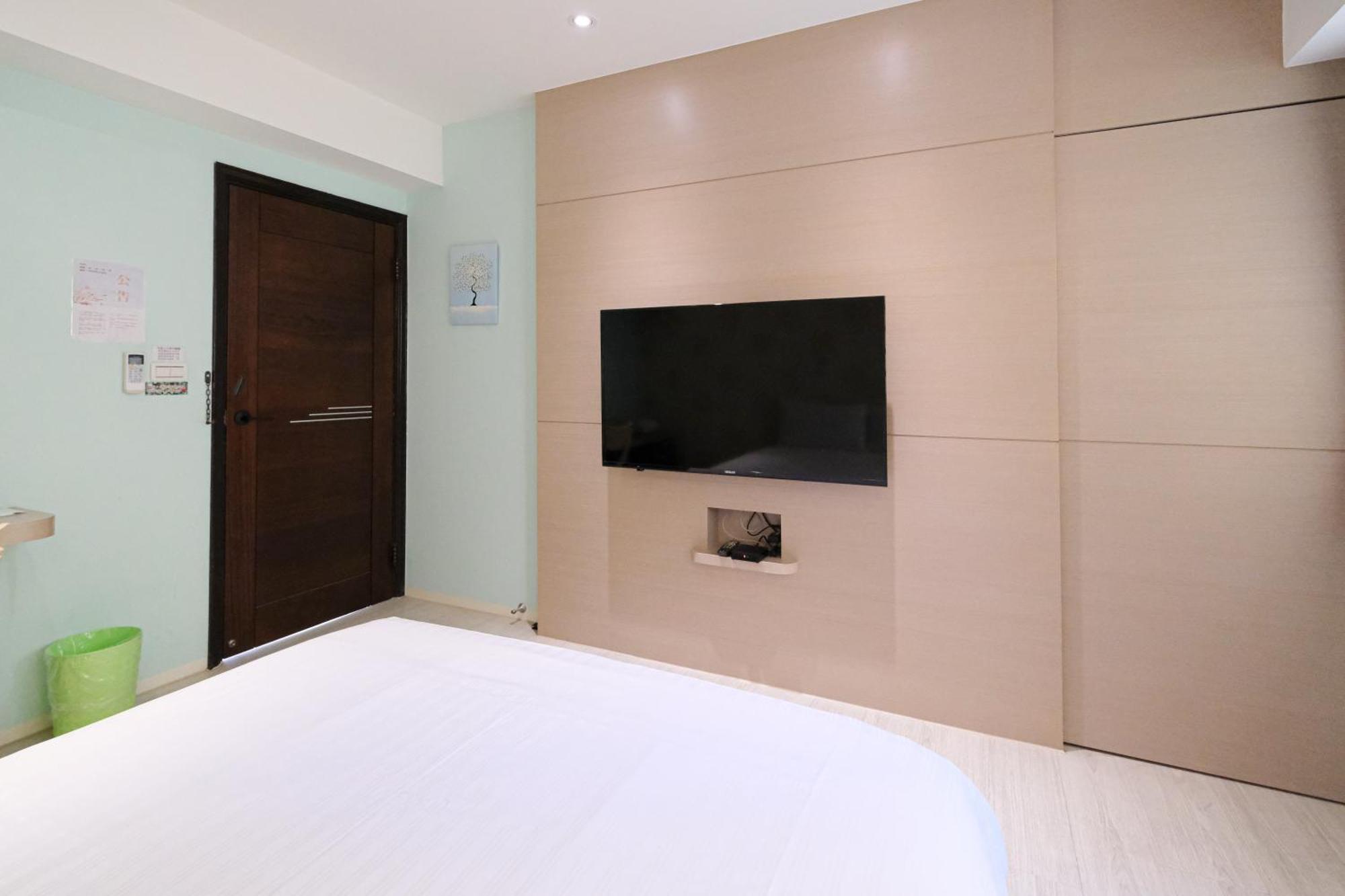 Wow Haha Foodie House Tainan Exterior foto